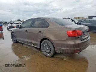 2012 Volkswagen Jetta SE с VIN 3VWDX7AJXCM324469, выставлен на аукционе Copart как лот 60819075 с пробегом 215 746 миль миль и Чистый • Clean title. История ставок и продаж доступна на DreamBid. Изображение 2.