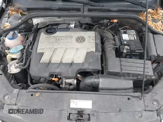 2013 Volkswagen Jetta TDI w/Premium with VIN 3VWLL7AJ4DM351806, listed as a IAAI auction lot 42654515 with 146,910 mi miles and . Bid and sale history available at DreamBid. Image 10.