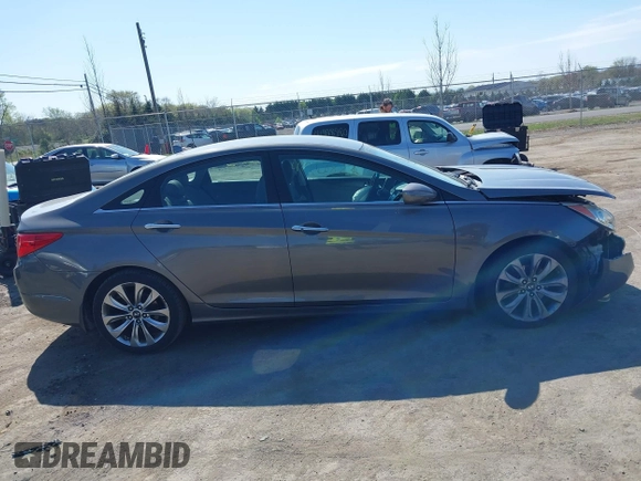 2011 Hyundai Sonata Limited with VIN 5NPEC4AC1BH123194, listed as a IAAI auction lot 41997823 with 187,897 mi miles and . Bid and sale history available at carsss.com. Image 13.