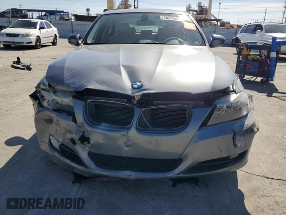 2011 BMW 3 Series 328i with VIN WBAPH5C5XBA447327, listed as a Copart auction lot 46255895 with 87,150 mi miles and Salvage Title. Bid and sale history available at carsss.com. Image 5.