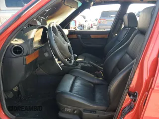 1991 BMW M5 z VIN WBSHD9318MBK06265, wystawiony jako Copart lot #78496814 z przebiegiem Nie podano mil oraz Tytuł czysty. Historia ofert i sprzedaży dostępna na DreamBid. Obrazek 7.