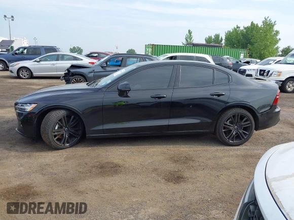 2024 Volvo S60 Plus Black Edition with VIN 7JRL12FH7RG300837, listed as a IAAI auction lot 42419110 with 9,765 mi miles and . Bid and sale history available at DreamBid. Image 14.