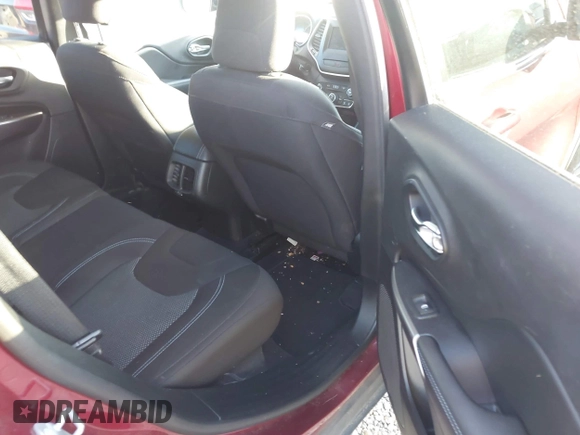 2019 Jeep Cherokee Latitude with VIN 1C4PJMCB1KD330788, listed as a IAAI auction lot 41162447 with 96,763 mi miles. Bid and sale history available at carsss.com. Image 8.