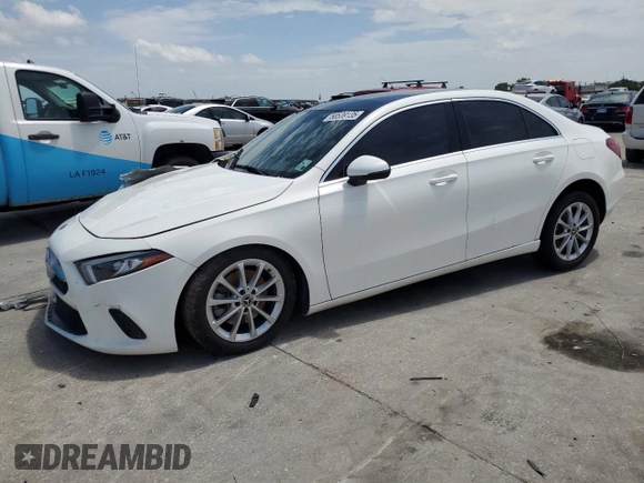 2020 Mercedes-Benz A 220 z VIN W1K3G4EB5LW044500, wystawiony jako Copart lot #58539135 z przebiegiem Nie podano mil oraz Szkoda całkowita • Salvage title. Historia ofert i sprzedaży dostępna na DreamBid. Obrazek 1.