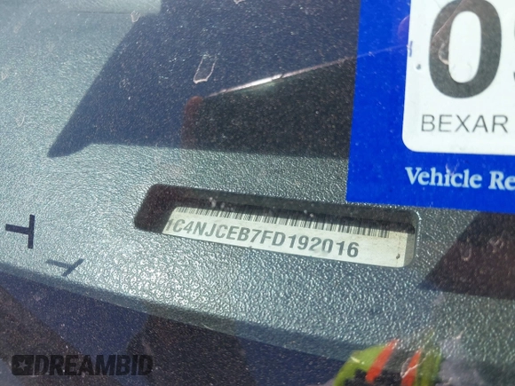 2015 Jeep Compass Latitude with VIN 1C4NJCEB7FD192016, listed as a IAAI auction lot 41836268 with 149,128 mi miles. Bid and sale history available at carsss.com. Image 9.