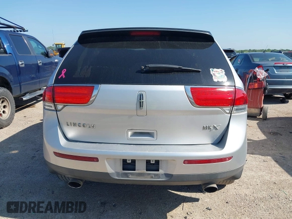 2012 Lincoln MKX with VIN 2LMDJ6JK3CBL08185, listed as a IAAI auction lot 42079548 with 321,452 mi miles and . Bid and sale history available at DreamBid. Image 16.