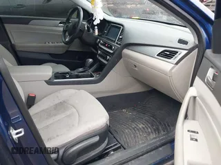 2018 Hyundai Sonata Sport with VIN 5NPE34AF0JH649065, listed as a IAAI auction lot 41882373 with 80,715 mi miles and . Bid and sale history available at carsss.com. Image 5.