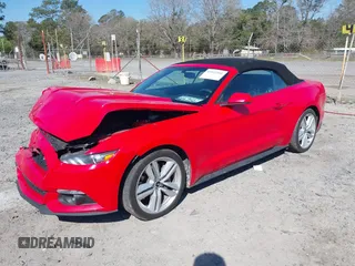2015 Ford Mustang EcoBoost Premium z VIN 1FATP8UH1F5360984, wystawiony jako IAAI lot #41842901 z przebiegiem 87 773 mil mil oraz . Historia ofert i sprzedaży dostępna na DreamBid. Obrazek 16.