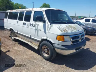 1999 Dodge Passenger z VIN 2B5WB35Z2XK545342, wystawiony jako IAAI lot #42277205 z przebiegiem Nie podano mil oraz . Historia ofert i sprzedaży dostępna na DreamBid. Obrazek 1.