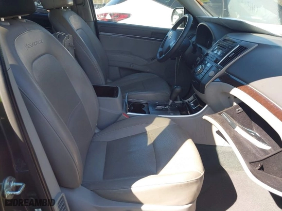 2012 Hyundai Veracruz Limited with VIN KM8NU4CC2CU196846, listed as a IAAI auction lot 41805692 with 174,132 mi miles. Bid and sale history available at carsss.com. Image 5.