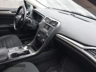 2018 Ford Fusion SE with VIN 3FA6P0H77JR178356, listed as a IAAI auction lot 41970854 with 167,623 mi miles. Bid and sale history available at carsss.com. Image 5.