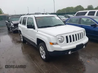 2014 Jeep Patriot Limited z VIN 1C4NJRCB9ED928295, wystawiony jako IAAI lot #42436179 z przebiegiem 88 395 mil mil oraz . Historia ofert i sprzedaży dostępna na DreamBid. Obrazek 1.