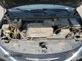 2021 Chrysler Voyager LXi with VIN 2C4RC1DG0MR551892, listed as a Copart auction lot 55516755 with 151,137 mi miles and Clean Title. Bid and sale history available at DreamBid. Image 12.