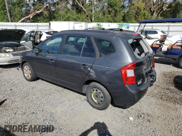 2007 Kia Rondo LX with VIN KNAFG525777082626, listed as a Copart auction lot 80005874 with 111,734 mi miles and Salvage Title. Bid and sale history available at carsss.com. Image 2.