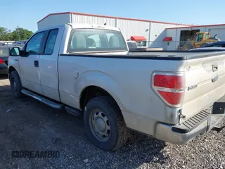 2010 Ford F-150 XL with VIN 1FTFX1CV3AKE18402, listed as a IAAI auction lot 41999255 with 234,309 mi miles and . Bid and sale history available at DreamBid. Image 3.