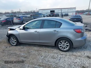 2013 Mazda 3 i SV with VIN JM1BL1TF4D1719757, listed as a IAAI auction lot 41845303 with 134,106 mi miles. Bid and sale history available at carsss.com. Image 14.