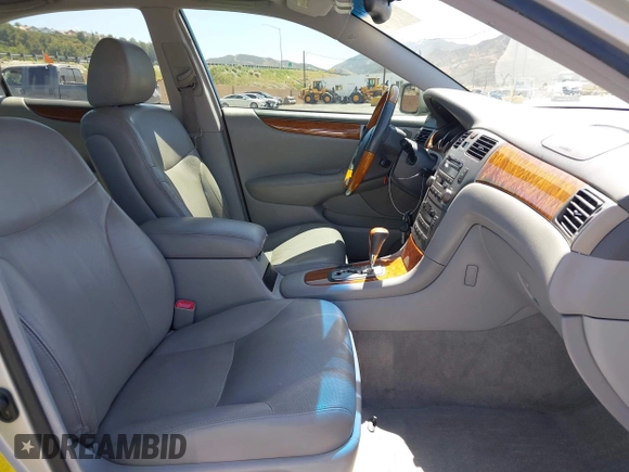 2005 Lexus ES 350 z VIN JTHBA30G155066473, wystawiony jako IAAI lot #42312214 z przebiegiem 163 569 mil mil oraz . Historia ofert i sprzedaży dostępna na DreamBid. Obrazek 5.