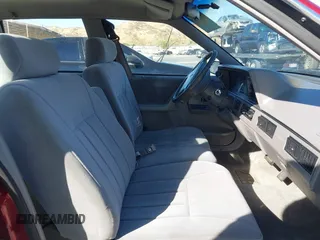1996 Oldsmobile Cutlass Ciera 1SA VX5 z VIN 1G3AJ55M5T6410109, wystawiony jako IAAI lot #41335804 z przebiegiem 119 240 mil mil oraz . Historia ofert i sprzedaży dostępna na DreamBid. Obrazek 5.