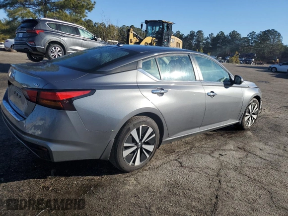 2022 Nissan Altima 2.5 SV with VIN 1N4BL4DVXNN344223, listed as a Copart auction lot 42008135 with 46,946 mi miles and Salvage Title. Bid and sale history available at carsss.com. Image 3.