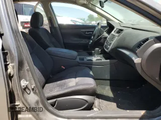 2016 Nissan Altima S z VIN 1N4AL3AP9GN356832, wystawiony jako Copart lot #56537375 z przebiegiem 200 948 mil mil oraz Szkoda całkowita • Salvage title. Historia ofert i sprzedaży dostępna na DreamBid. Obrazek 7.