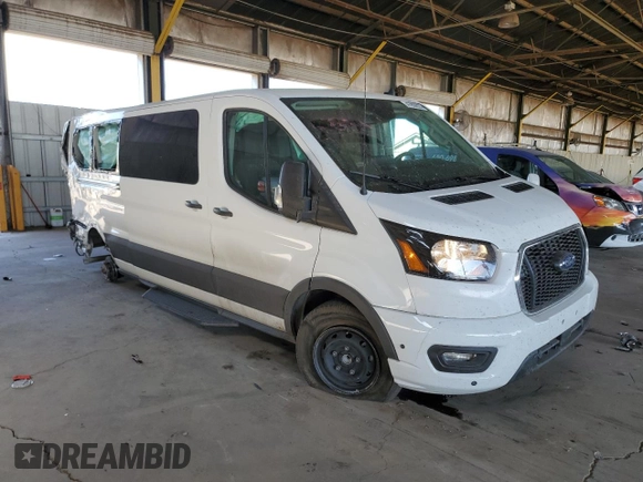 2024 Ford Transit with VIN 1FDAX2Y8XRKA11378, listed as a Copart auction lot 47850025 with 50,278 mi miles and Clean Title. Bid and sale history available at DreamBid. Image 4.