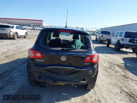 2011 Volkswagen Tiguan SE with VIN WVGBV7AX1BW502770, listed as a IAAI auction lot 41739698 with 160,556 mi miles and . Bid and sale history available at DreamBid. Image 6.