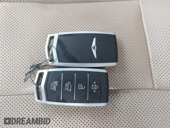 2018 Genesis G80 3.8L z VIN KMHGN4JE1JU233862, wystawiony jako IAAI lot #42209726 z przebiegiem 63 106 mil mil oraz . Historia ofert i sprzedaży dostępna na DreamBid. Obrazek 11.