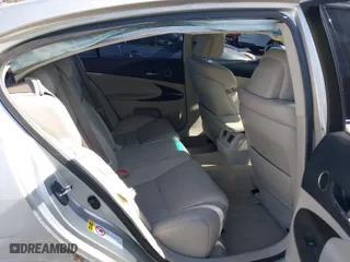 2008 Lexus GS 350 with VIN JTHCE96S980014422, listed as a IAAI auction lot 41676670 with 185,602 mi miles. Bid and sale history available at carsss.com. Image 8.
