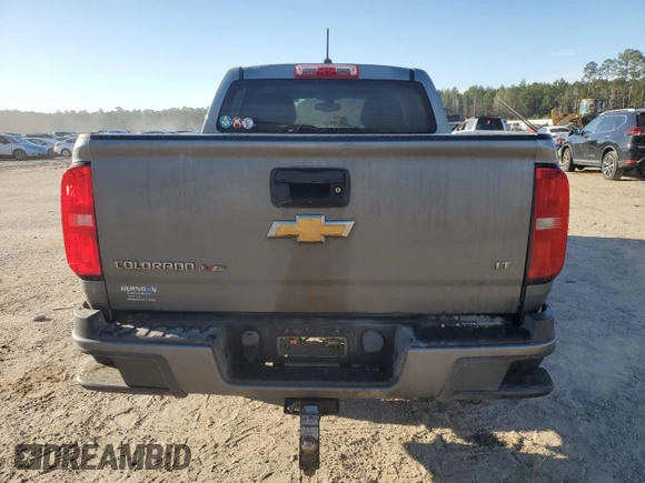 2020 Chevrolet Colorado 2WD LT with VIN 1GCGSCEN6L1176547, listed as a Copart auction lot 42912035 with 100,478 mi miles and Salvage Title. Bid and sale history available at carsss.com. Image 6.