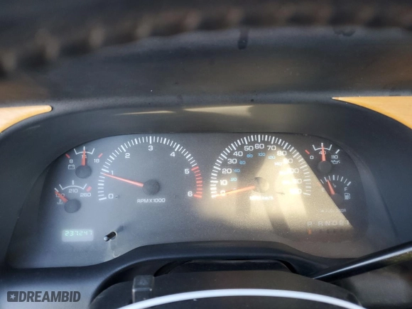 1999 Dodge Ram 1500 with VIN 3B7HF13Z4XG160048, listed as a Copart auction lot 84405374 with 237,247 mi miles and Salvage Title. Bid and sale history available at carsss.com. Image 9.