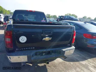 2009 Chevrolet Silverado 1500 LTZ with VIN 1GCEK39J59Z182591, listed as a IAAI auction lot 42030957 with 259,553 mi miles. Bid and sale history available at carsss.com. Image 16.