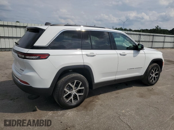 2024 Jeep Grand Cherokee Limited with VIN 1C4RJHBG7RC180487, listed as a Copart auction lot 54525145 with 9,821 mi miles and Salvage title. Bid and sale history available at DreamBid. Image 3.