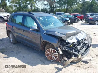 2016 Volkswagen Tiguan SEL with VIN WVGAV7AX0GW589371, listed as a IAAI auction lot 40510541 with 123,321 mi miles and . Bid and sale history available at DreamBid. Image 1.