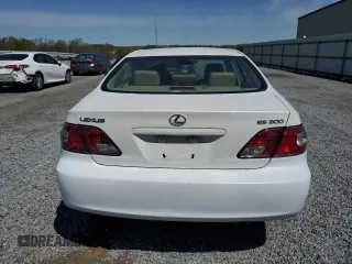 2002 Lexus ES 300 with VIN JTHBF30G920041802, listed as a Copart auction lot 51284915 with 190,273 mi miles and Salvage Title. Bid and sale history available at DreamBid. Image 6.