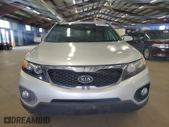 2013 Kia Sorento EX with VIN 5XYKUDA23DG393478, listed as a Copart auction lot 53973585 with 143,469 mi miles and Salvage Title. Bid and sale history available at carsss.com. Image 5.