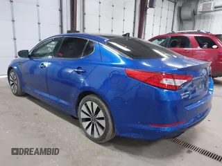 2012 Kia Optima SX z VIN 5XXGR4A66CG018844, wystawiony jako IAAI lot #42026693 z przebiegiem 41 000 mil mil oraz . Historia ofert i sprzedaży dostępna na DreamBid. Obrazek 3.