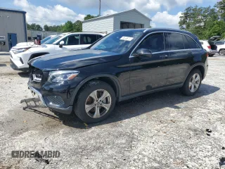 2018 Mercedes-Benz GLC 300 z VIN WDC0G4JB0JV090459, wystawiony jako Copart lot #57097585 z przebiegiem 104 690 mil mil oraz Czysty tytuł • Clean title. Historia ofert i sprzedaży dostępna na DreamBid. Obrazek 1.