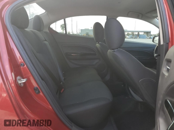 2019 Mitsubishi Mirage SE z VIN ML32F4FJ5KHF04620, wystawiony jako Copart lot #81264334 z przebiegiem 40 403 mil mil oraz Szkoda całkowita • Salvage title. Historia ofert i sprzedaży dostępna na DreamBid. Obrazek 10.