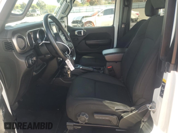 2020 Jeep Wrangler Sport S с VIN 1C4GJXAN1LW276039, выставлен на аукционе Copart как лот 51869825 с пробегом 37 876 миль миль и Списание • Salvage title. История ставок и продаж доступна на DreamBid. Изображение 7.