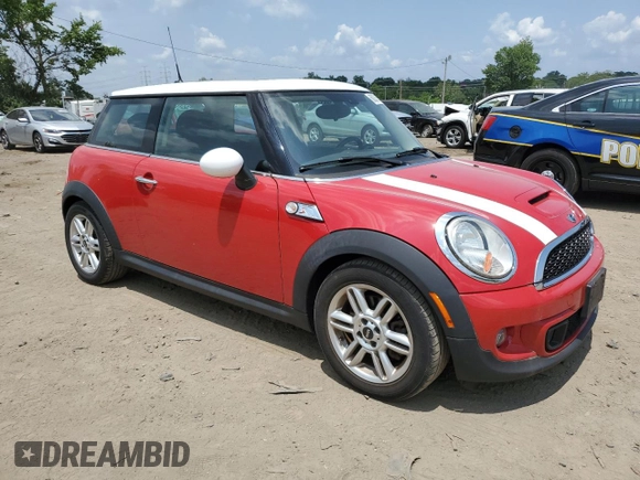 2013 MINI Hardtop S with VIN WMWSV3C59DT479278, listed as a Copart auction lot 60031535 with 82,166 mi miles and Salvage title. Bid and sale history available at DreamBid. Image 4.