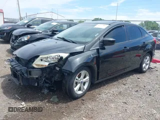 2012 Ford Focus SE с VIN 1FAHP3F28CL152822, выставлен на аукционе IAAI как лот 42277102 с пробегом 165 564 миль миль и . История ставок и продаж доступна на DreamBid. Изображение 17.