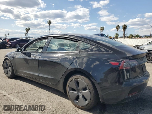 2023 Tesla Model 3 z VIN 5YJ3E1EA3PF713735, wystawiony jako Copart lot #51821995 z przebiegiem Nie podano mil oraz Szkoda całkowita • Salvage title. Historia ofert i sprzedaży dostępna na DreamBid. Obrazek 2.
