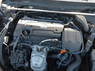 2018 Acura TLX with VIN 19UUB1F31JA011086, listed as a IAAI auction lot 42125299 with 115,171 mi miles and . Bid and sale history available at carsss.com. Image 10.