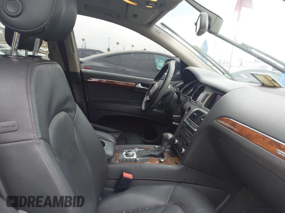 2015 Audi Q7 Premium Plus with VIN WA1LGAFE9FD003878, listed as a IAAI auction lot 42580801 with 160,949 mi miles and . Bid and sale history available at DreamBid. Image 5.