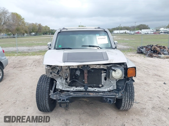 2006 Hummer H3 with VIN 5GTDN136668119733, listed as a IAAI auction lot 41569647 with 292,021 mi miles. Bid and sale history available at carsss.com. Image 6.