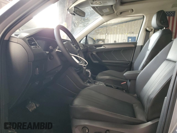 2023 Volkswagen Tiguan SE with VIN 3VVMB7AX8PM106219, listed as a Copart auction lot 47618505 with 21,900 mi miles and Salvage title. Bid and sale history available at DreamBid. Image 7.