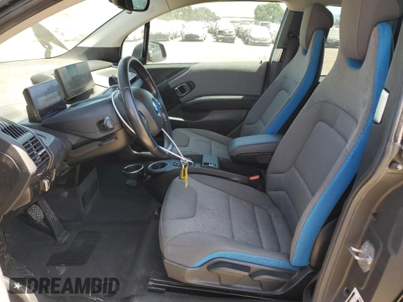 2016 BMW i3 with VIN WBY1Z4C59GV508634, listed as a Copart auction lot 60482165 with 84,238 mi miles and Salvage title. Bid and sale history available at DreamBid. Image 7.