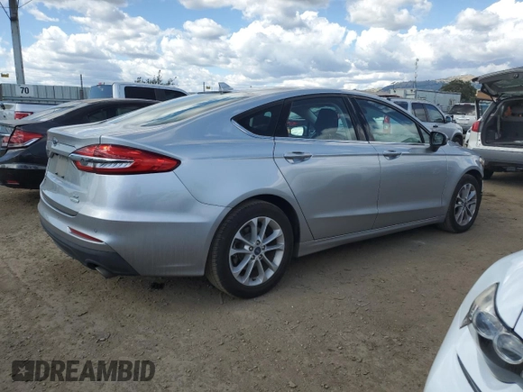 2020 Ford Fusion SE with VIN 3FA6P0HD6LR199675, listed as a Copart auction lot 57139435 with 38,099 mi miles and Salvage title. Bid and sale history available at DreamBid. Image 3.