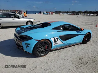 2017 McLaren 570S z VIN SBM13DAA8HW001360, wystawiony jako Copart lot #75650664 z przebiegiem Nie podano mil oraz Szkody całkowita. Historia ofert i sprzedaży dostępna na DreamBid. Obrazek 3.