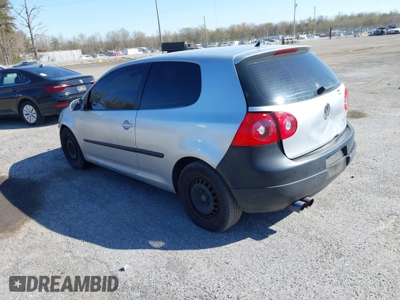 2008 Volkswagen Rabbit S z VIN WVWBA71KX8W256797, wystawiony jako IAAI lot #41868829 z przebiegiem 158 783 mil mil oraz . Historia ofert i sprzedaży dostępna na DreamBid. Obrazek 3.